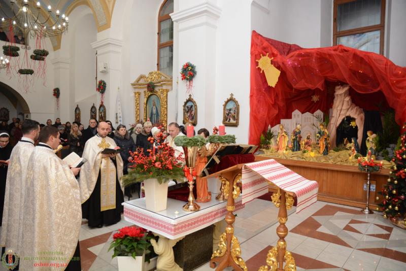 Навечір’я Празника Різдва Христового у Малоберезнянському монастирі Отців Василіян