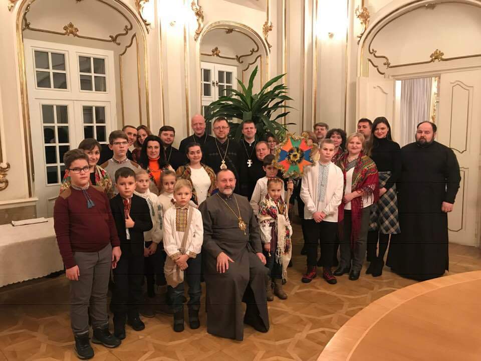 Викладачі Львівської Духовної Семінарії колядували в Митрополита