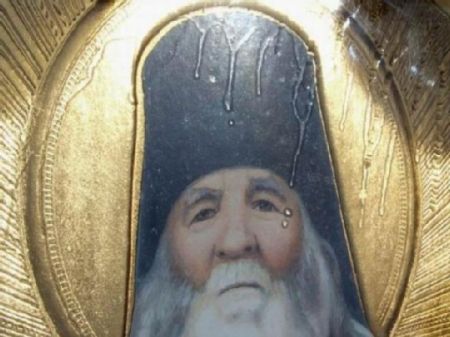 мироточива ікона святого Амфілохія