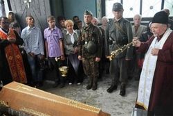 На Львівщині капелани УГКЦ перезахоронили останки воїнів «Галичина»