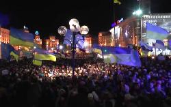 На євромайдані в Києві молилися за військовослужбовців