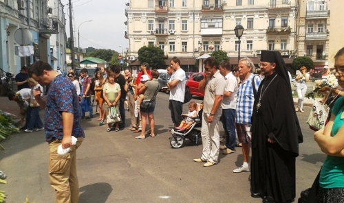 Цей злочин загрожує миру і безпеці у цілому світі,- Секретар Синоду єпископів УГКЦ. (ФОТО)