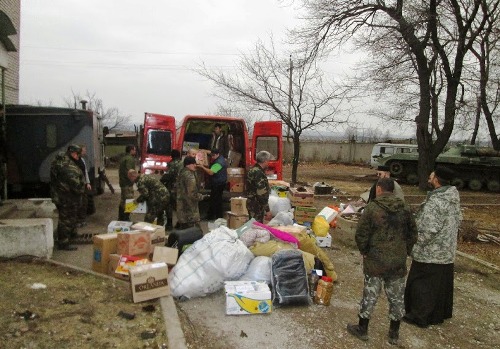 Добра традиція, справа честі і християнський обов’язок,-парафіяни на Львівщині допомагають війсковим
