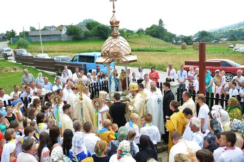 З Риму на Коломийщину на постійне перебування передано мощі свв. Апостолів Петра і Павла.(ФОТО)