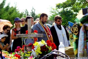 Херсон: річницю Іловайської трагедії відзначили молебнем