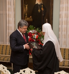 Патріарха Філарета із 20-річчям Патріаршої інтронізації привітав президент України(відео)