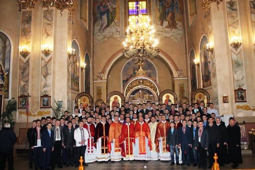 20-річний ювілей Бучацького колегіуму ім. св. Йосафата.(ФОТО) 20-річний ювілей Бучацького колегіуму ім. св. Йосафата.(ФОТО)