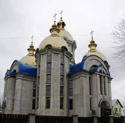 Новий храм УГКЦ освятили в Івано - Франківську.(ФОТО)