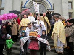 Новий храм УГКЦ освятили в Івано - Франківську.(ФОТО)