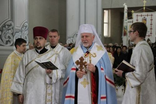 Новий храм УГКЦ освятили в Івано - Франківську.(ФОТО)