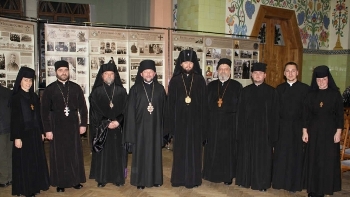Документальну фотовиставку, присвячену 150-ю від дня народження митр. Андрея відкрили у Полтаві