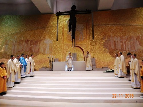 Першу національну прощу до Фатіми здійснили українські емігранти.(ФОТО)