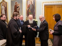 Патріарх Філарет провів зустріч з представниками Товариства допомоги східній Європі.(ФОТО)