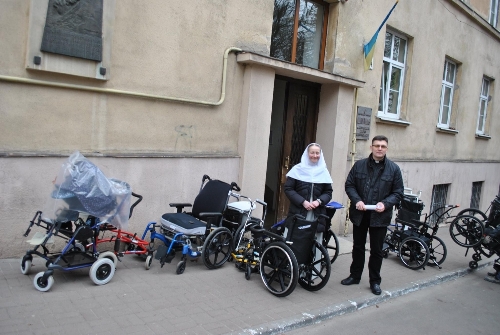 Конгрес Українців Канади надав гуманітарну допомогу для Шпиталя ім. Митрополита А. Шептицького.(ФОТО