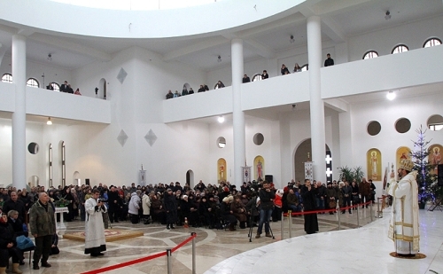 Патріарх УГКЦ Святослав над українським Йорданом – Дніпром, звершив Чин великого водосвяття.(ФОТО)