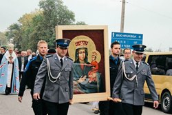 Ікона Богородчанської Божої Матері знову «завітала» до України