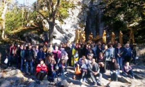 Відбулася національна проща українців Європи до Люрду.(ФОТО) Відбулася національна проща українців Європи до Люрду.(ФОТО)