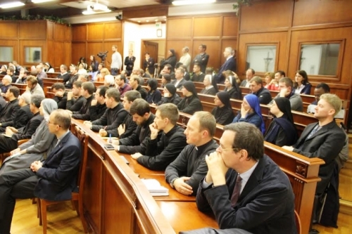 Блаженніший Святослав провів лекцію в Папському університеті Рима Блаженніший Святослав провів лекцію в Папському університеті Рима