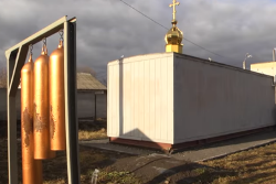 У Хмелицькому призупинили будівництво храму МП на території старого цвинтаря