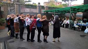 Рим: українці влаштували благодійні Великодні гаївки.(ФОТО)