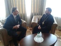 Суспільно-політичне становище України обговорили Глава УГКЦ та посол Чехії