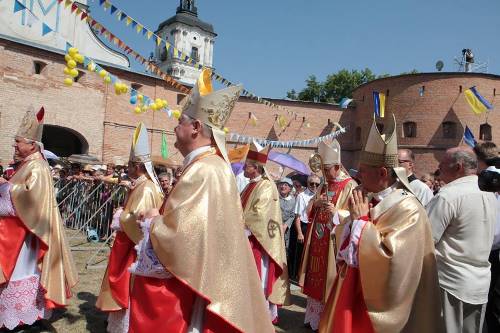 На Житомирщині свято 260-ї річниці коронації Ікони Матері Божої Бердичівської.(ФОТО)