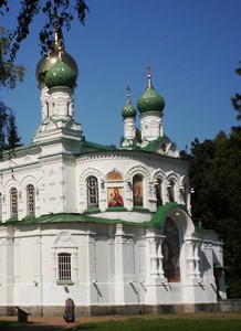 Від символів Росії очищено Полтавський храм.(ФОТО)
