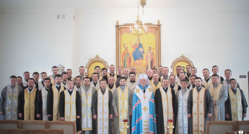 В Івано-Франківську 60 священиків завершили навчання в Інституті Постійної Формації 