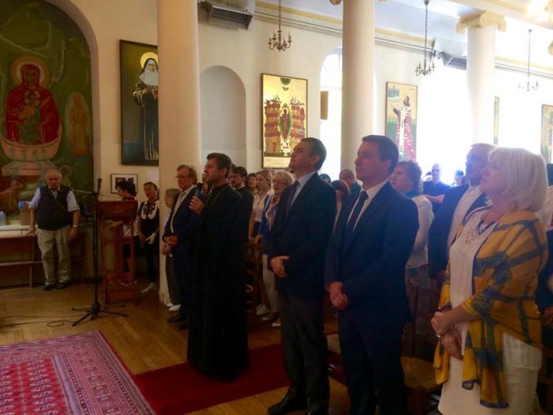 У Парижі при Соборі св. Володимира відбулися урочистості з нагоди Дня Незалежності України