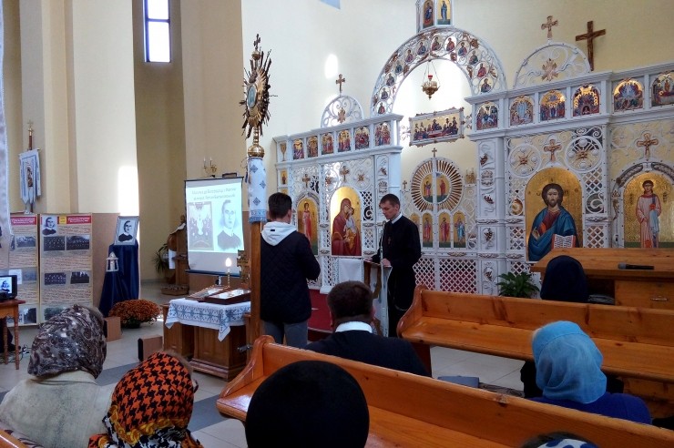 В Івано-Франківську вшанували пам’ять о. Романа Бахталовського