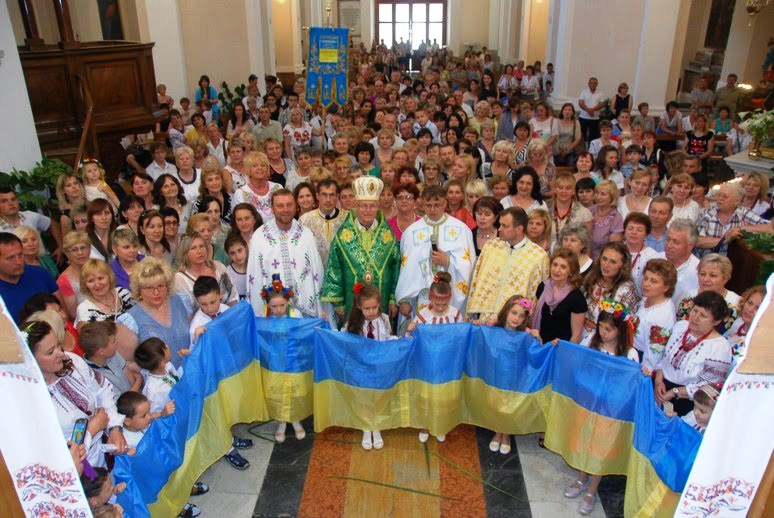 (НЕ) ЗВИЧАЙНА ІСТОРІЯ НА РІЗДВО Українська громада в Казерті