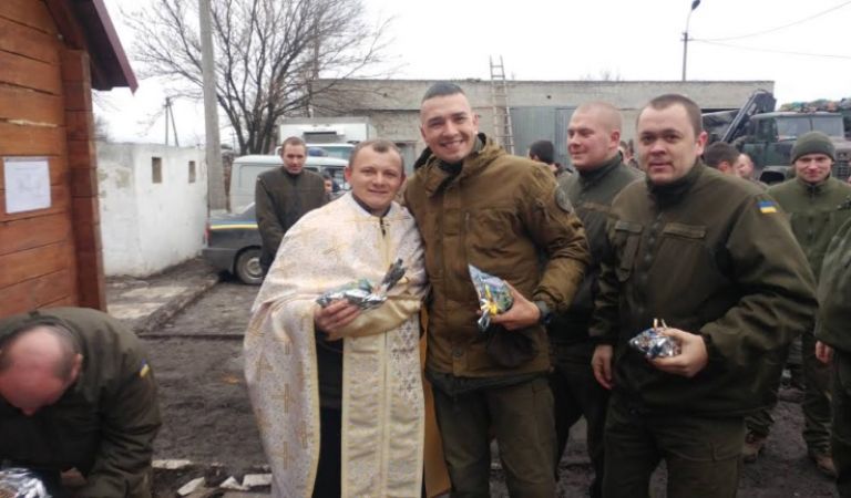 День Святого Миколая в зоні АТО