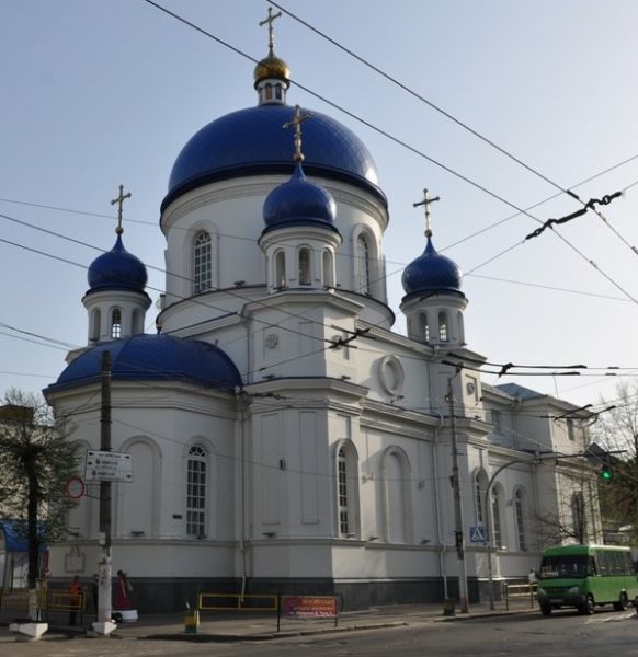 У Житомирі двоє невідомих пограбували кафедральний собор УПЦ КП