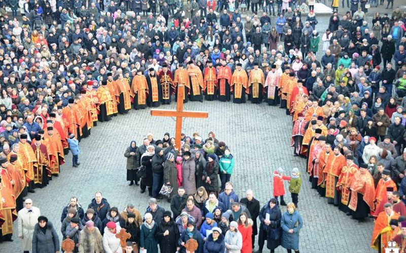 У Коломиї відбувся велолюдний Хресний хід