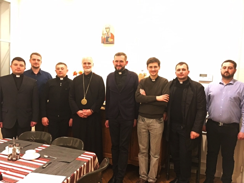 Форматори Київської та Львівської духовних семінарій знайомилися з французькими семінаріями Форматори Київської та Львівської духовних семінарій знайомилися з французькими семінаріями