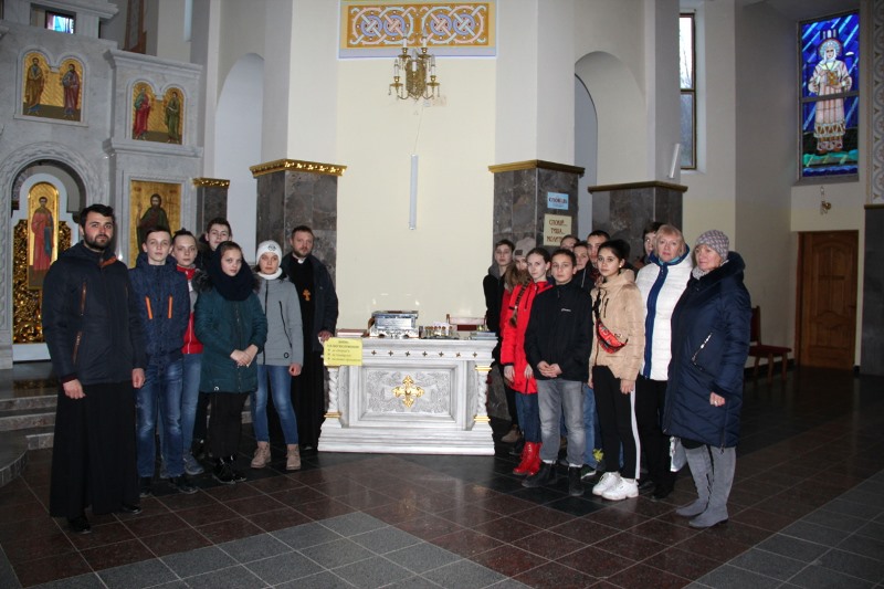 Діти з Лисичанська відвідали Зарваницю