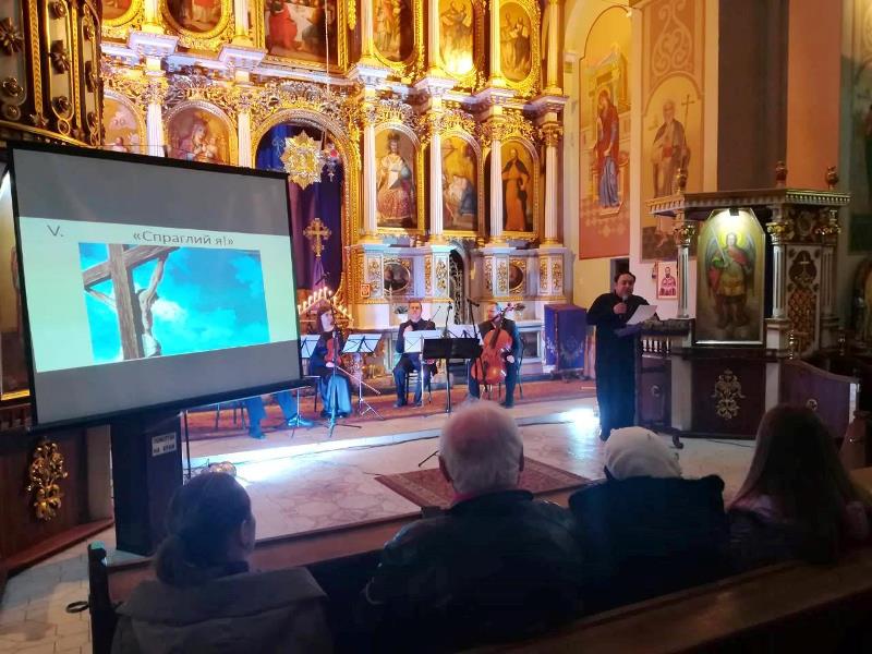 Музичні розважання на тему останніх слів Спасителя на хресті у Чернівцях