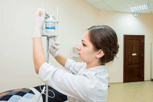 Лікувально-діагостичний центр святого Луки і надалі допомагає потребуючим