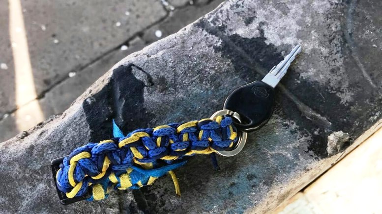 Терористи ДНР підірвали автомобіль Християнської Служби Порятунку