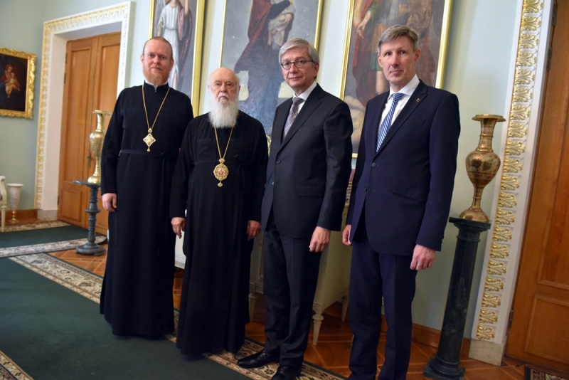 Патріарх Філарет зустрівся з президентом СКУ Євгеном Чолієм