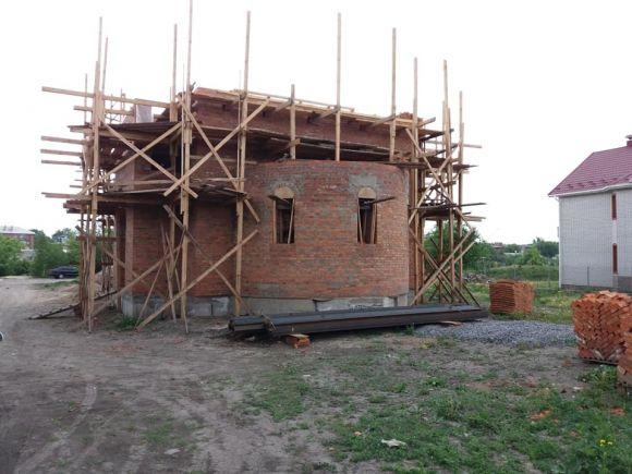 На Київщині пограбували храм, що будується