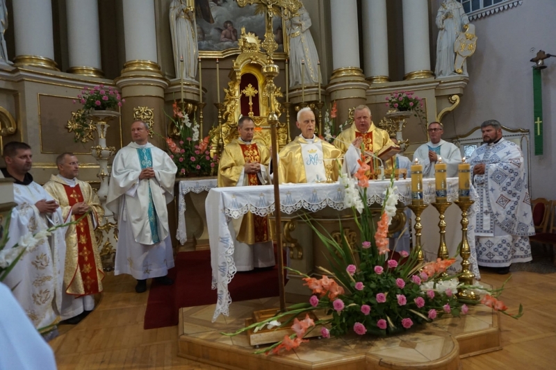 Храмове Свято в Золочеві (ВІДЕО)