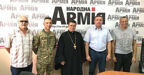 Священики через військові ЗМІ організовують діалог з підрозділами де немає штатних капеланів