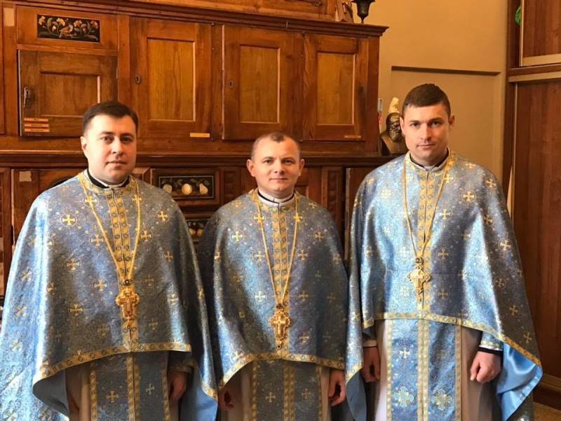 Трьоє капеланів стали протоієреями