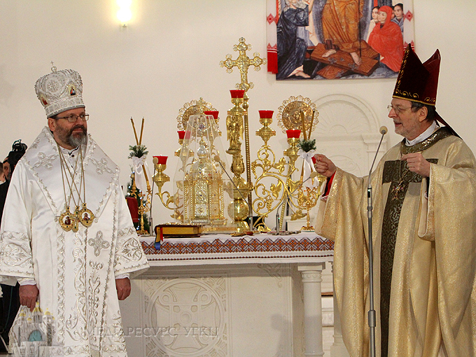 "Різдво яке повторюється кожного року, повинно продовжуватися кожного дня і в кожному серці”,- Арх. Клаудіо Гуджеротті