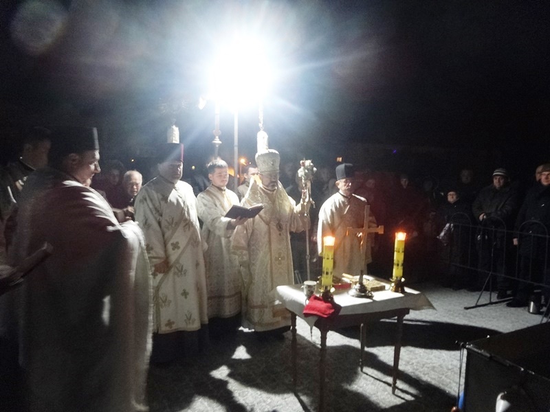 Владика Ярослав побажав вірним завжди пам'ятати про благодать, яку вони отримали в Таїнстві Хрещення 