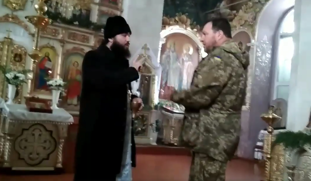 На Вінничині московський священик відмовився хрестити дитину через те що хресна вірянка УГКЦ (ВІДЕО) 