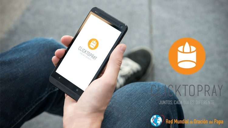Понтифік створив профіль в молитовній соціальній мережі