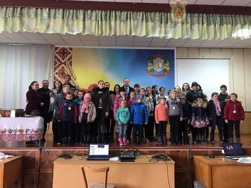 Карітас-Київ провів різдвяне свято для соціально незахищених родин Житомирщини