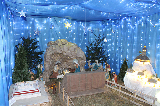 Різдвяна містерія сучасних шопок у храмах Івано-Франківська